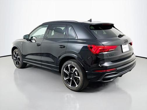 2025 Audi Q3 45 S line Premium Plus