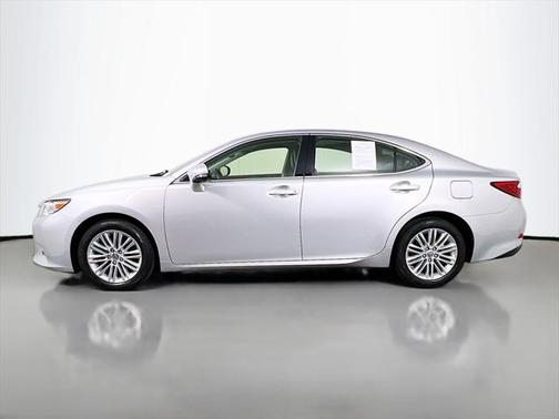 2015 Lexus ES 350 Crafted Line