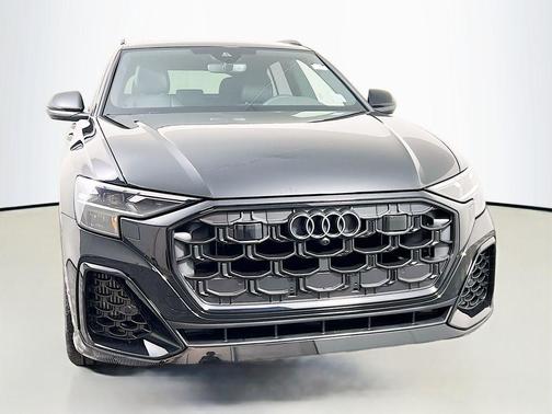 2026 Audi Q8 55 Premium Plus