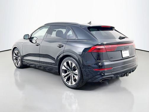 2026 Audi Q8 55 Premium Plus