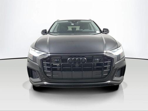 2023 Audi Q8 55 Premium Plus