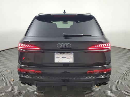 Mythos Black Metallic 2026 Audi SQ7 4.0T Premium Plus