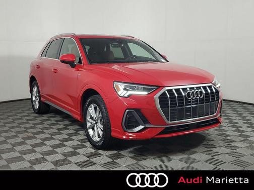 Progressive Red Metallic 2025 Audi Q3 Premium 45 TFSI S line quattro Tiptronic