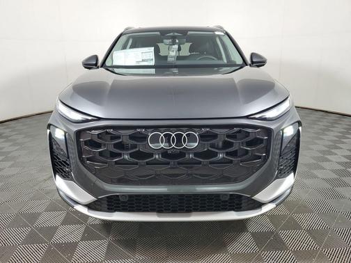 2026 Audi Q3 S line