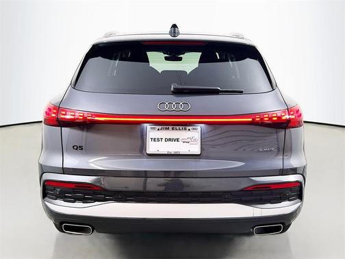 2025 Audi Q5 Premium Plus