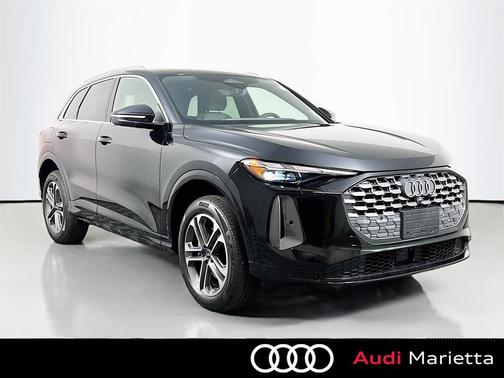 2025 Audi Q5 Premium TFSI quattro S tronic