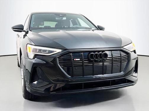 2022 Audi e-tron Sportback S line Prestige