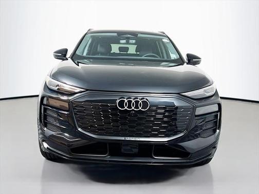 2025 Audi Q6 e-tron Premium