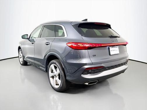2025 Audi Q5 Premium Plus