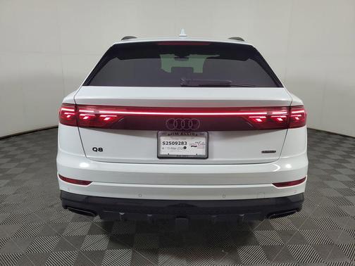 2026 Audi Q8 55 Prestige