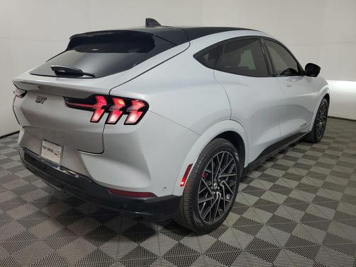 2022 Ford Mustang Mach-E GT