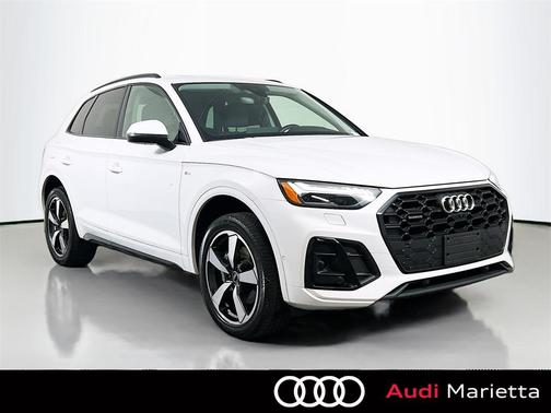 2023 Audi Q5 45 S line Prestige