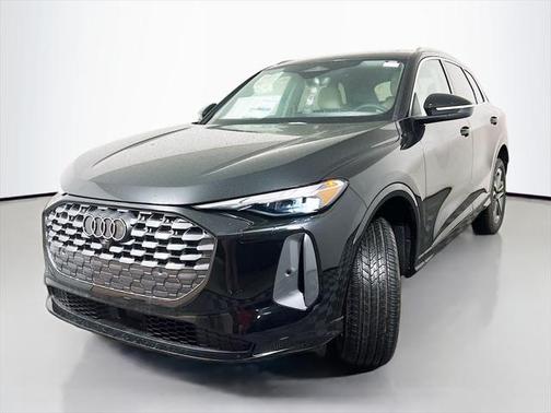 2025 Audi Q5 Premium