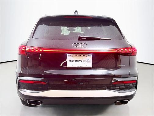 2025 Audi Q5 Premium