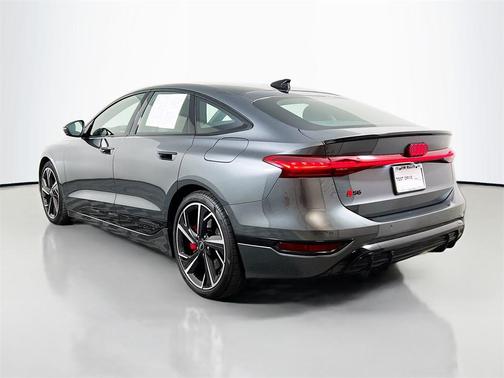 2025 Audi S6 e-tron Premium Plus