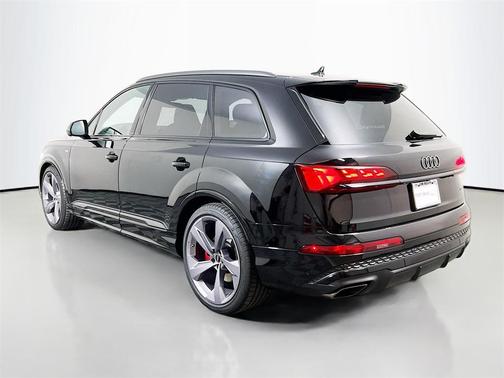 2026 Audi Q7 55 Prestige