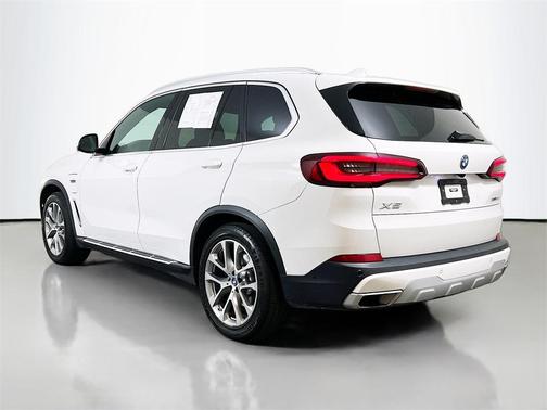 2023 BMW X5 PHEV xDrive45e
