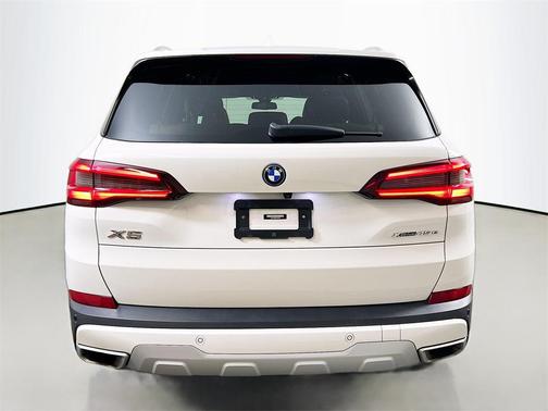 2023 BMW X5 PHEV xDrive45e