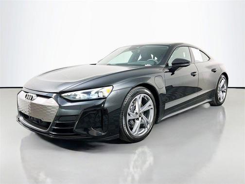 2022 Audi e-tron GT Premium Plus