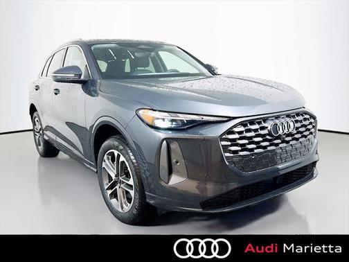 2025 Audi Q5 Premium