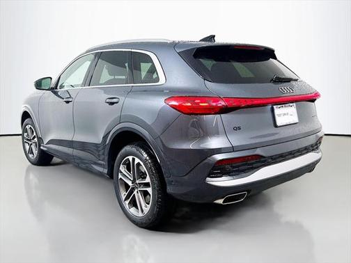 2025 Audi Q5 Premium