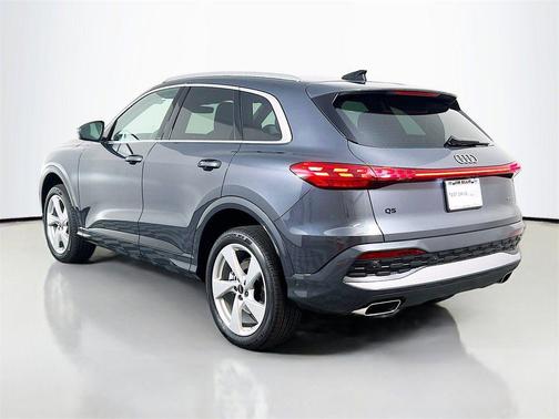 2025 Audi Q5 Premium Plus