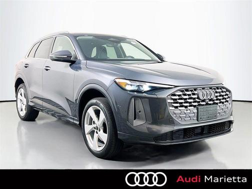 2025 Audi Q5 Premium Plus