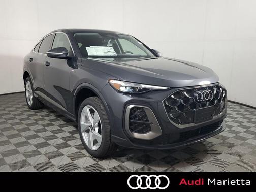 Tambora Gray Metallic 2026 Audi Q5 Sportback Premium Plus TFSI quattro S tronic