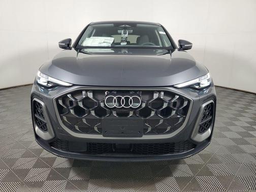 Tambora Gray Metallic 2026 Audi Q5 Sportback Premium Plus TFSI quattro S tronic
