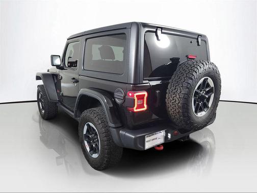 Black Clearcoat 2022 Jeep Wrangler Rubicon