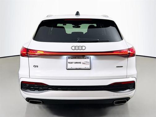 2025 Audi Q5 Prestige