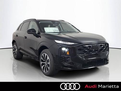 Mythos Black Metallic 2026 Audi Q3 TFSI quattro S tronic