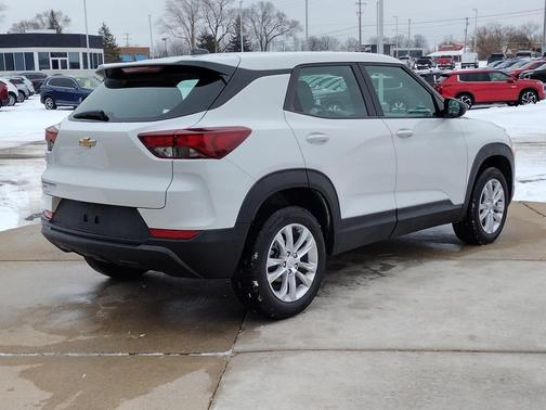 2023 Chevrolet Trailblazer LS