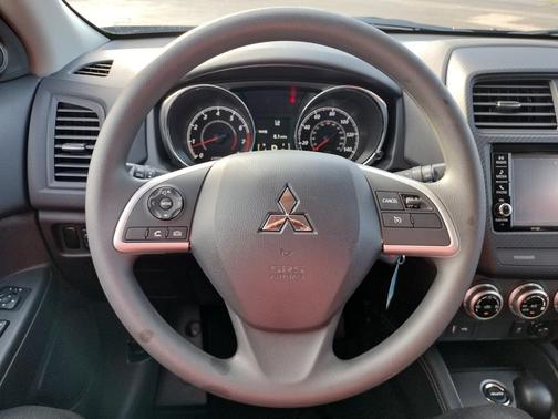 2025 Mitsubishi Outlander Sport 2.0 ES