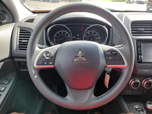 2025 Mitsubishi Outlander Sport 2.0 ES