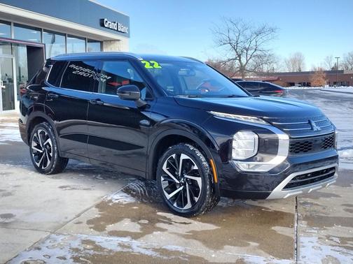 2022 Mitsubishi Outlander SEL