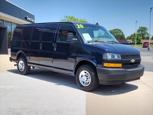 2020 Chevrolet Express 2500 RWD 2500 Regular Wheelbase WT