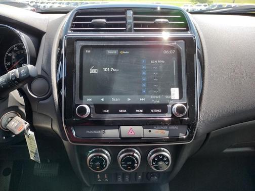 2025 Mitsubishi Outlander Sport 2.0 LE
