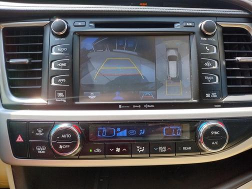 2019 Toyota Highlander Hybrid Platinum