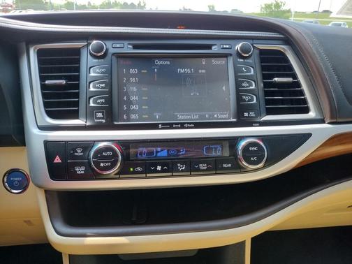 2019 Toyota Highlander Hybrid Platinum