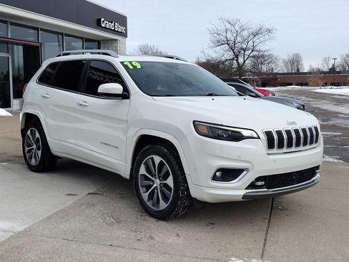 2019 Jeep Cherokee Overland
