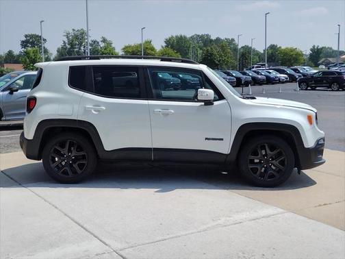 2017 Jeep Renegade Altitude