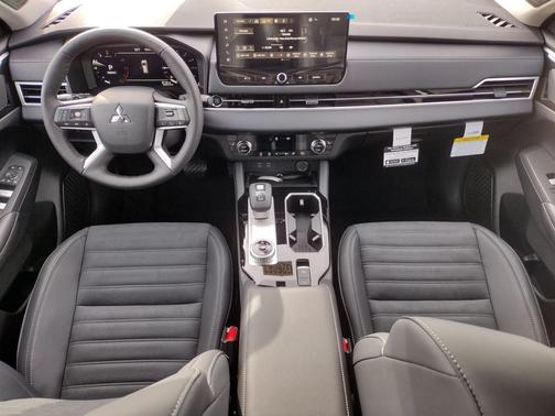 2026 Mitsubishi Outlander SE 1.5T S-AWC