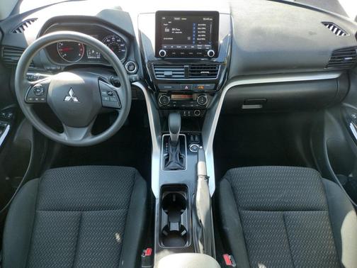 2024 Mitsubishi Eclipse Cross LE