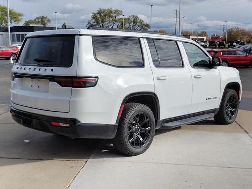 2024 Jeep Wagoneer Series II Carbide