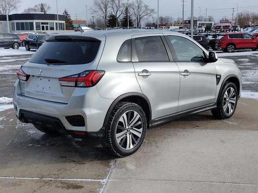 2021 Mitsubishi Outlander Sport 2.0 ES