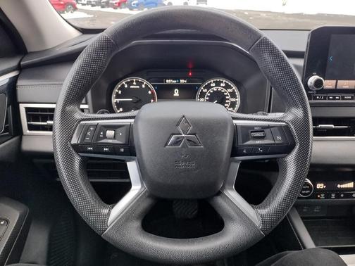 2022 Mitsubishi Outlander ES 2.5 S-AWC