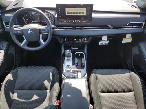 2025 Mitsubishi Outlander ES 2.5 S-AWC