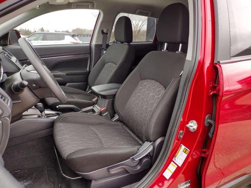 2024 Mitsubishi Outlander Sport 2.0 ES