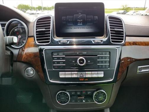 2017 Mercedes-Benz GLS 450 4MATIC